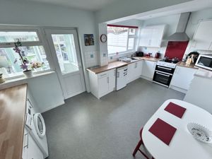 Photo 6- click for photo gallery